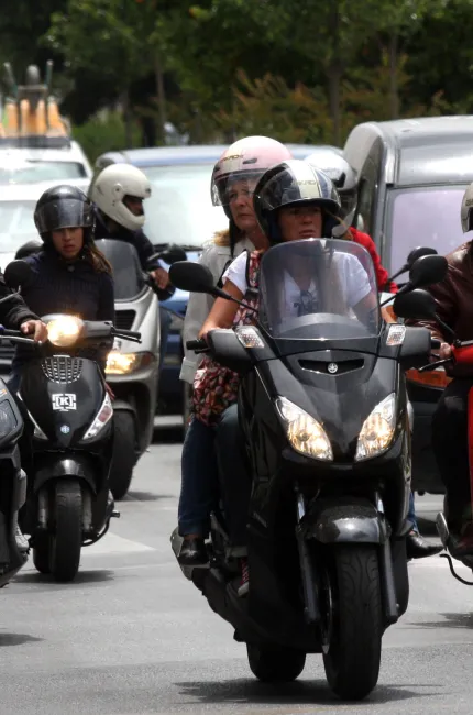 Buenas prácticas en materia de seguridad y movilidad de motoristas